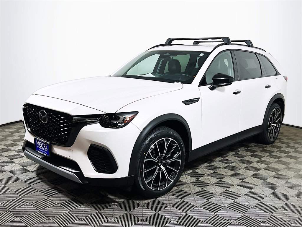 Used 2025 MAZDA CX-70 Plug-In Hybrid w/ Premium Plus image 3