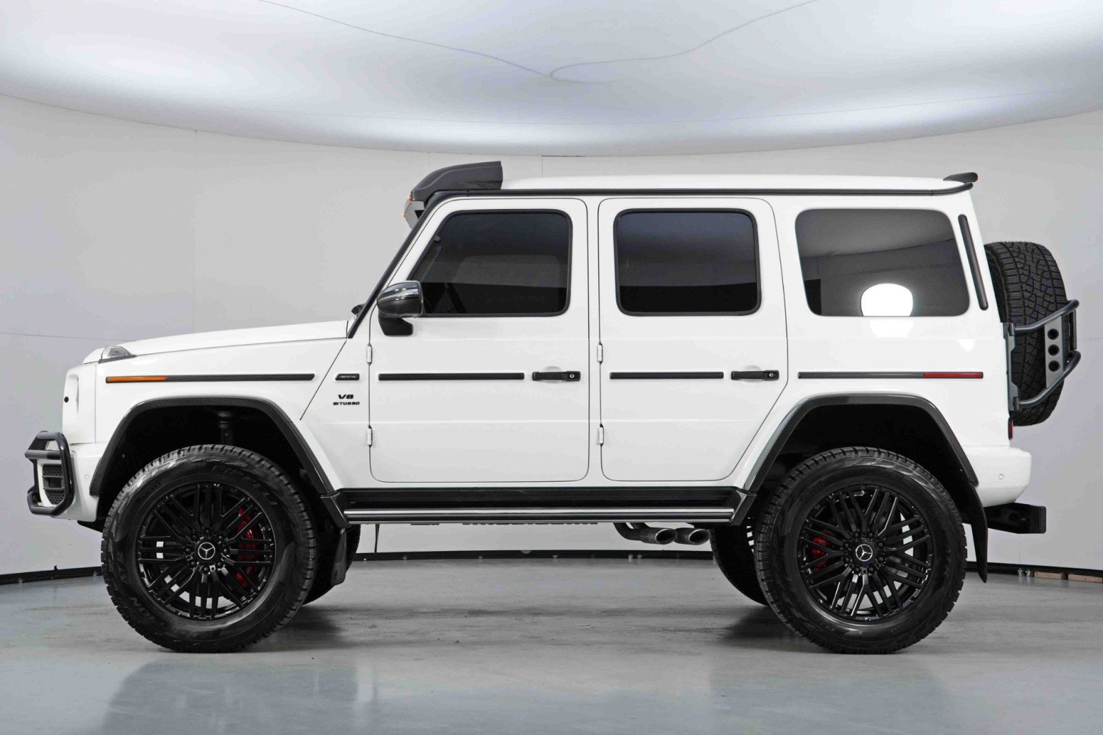 Used 2022 Mercedes-Benz G 63 AMG Squared image 9