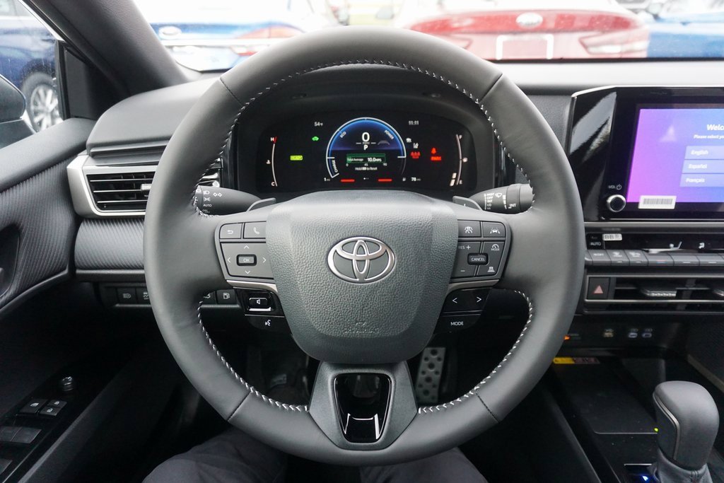 New 2026 Toyota Camry SE image 3