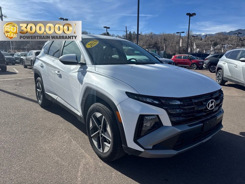 Certified 2025 Hyundai Tucson SEL image 1