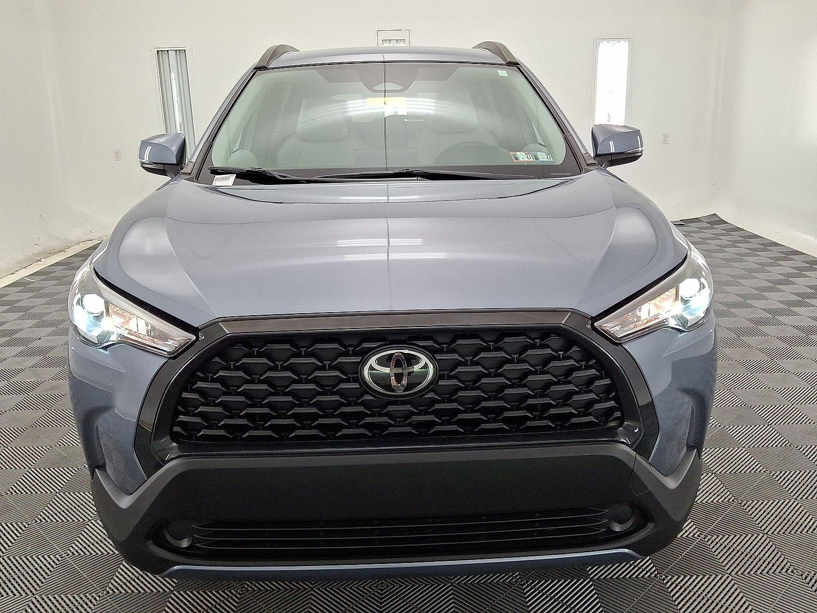 Certified 2024 Toyota Corolla Cross LE AWD/4WD image 20