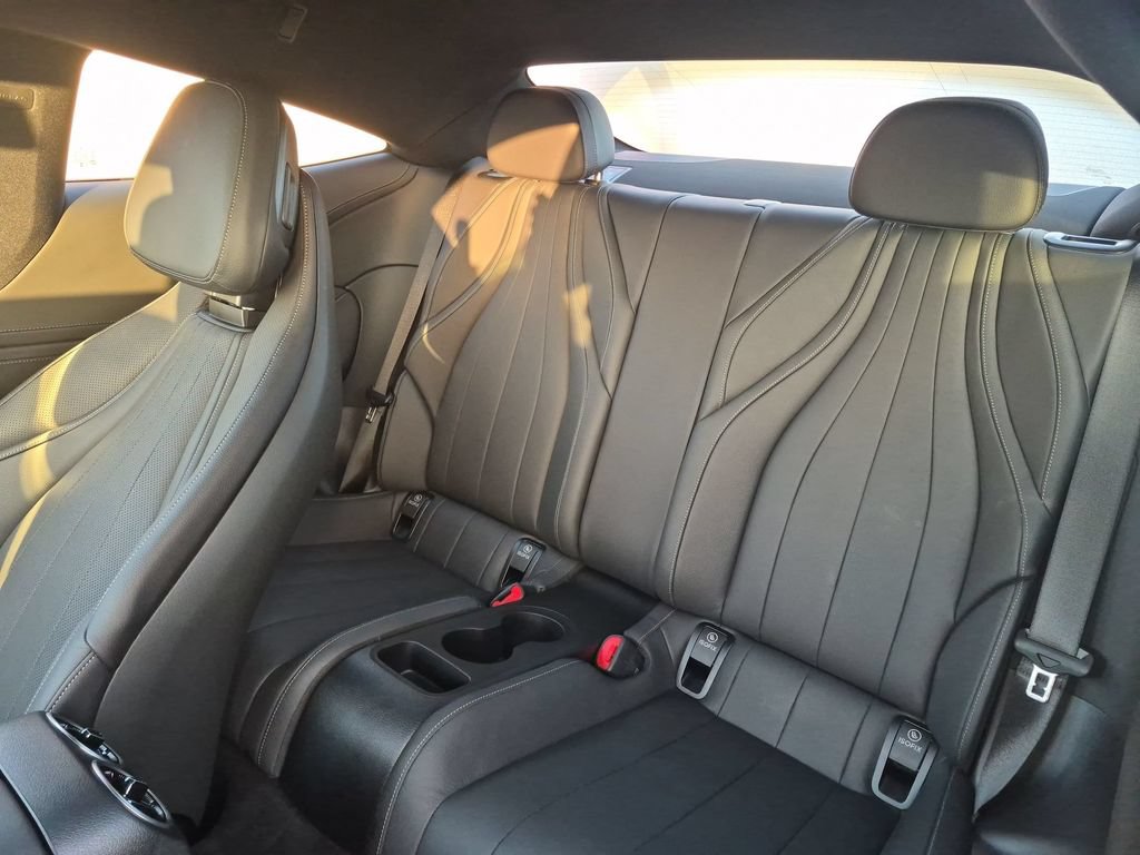 Used 2024 Mercedes-Benz CLE 300 4MATIC Coupe image 27