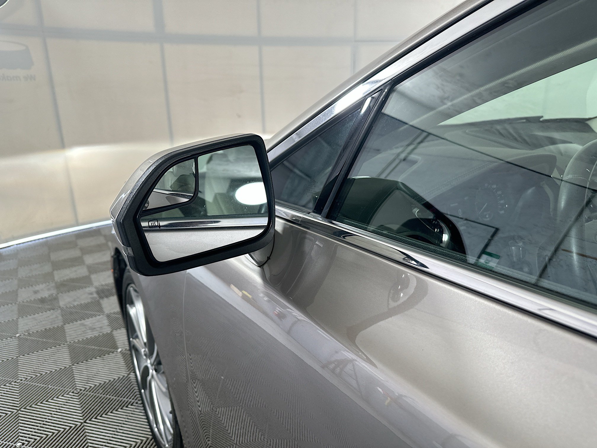 Used 2018 Lincoln MKZ Premiere w/ Magnetic Appearance Package FWD image 10