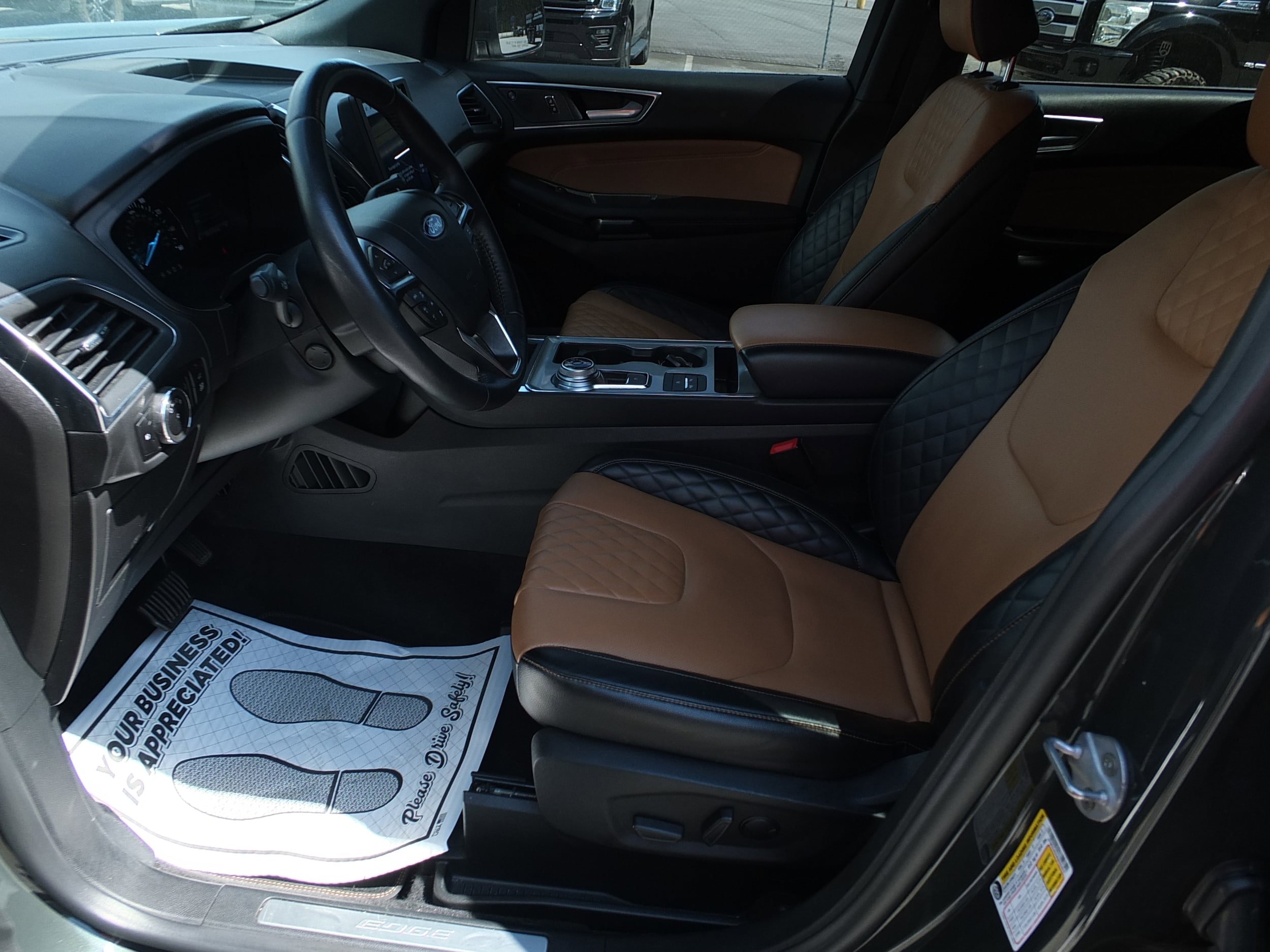 Used 2024 Ford Edge Titanium w/ Titanium Elite Package AWD/4WD image 11