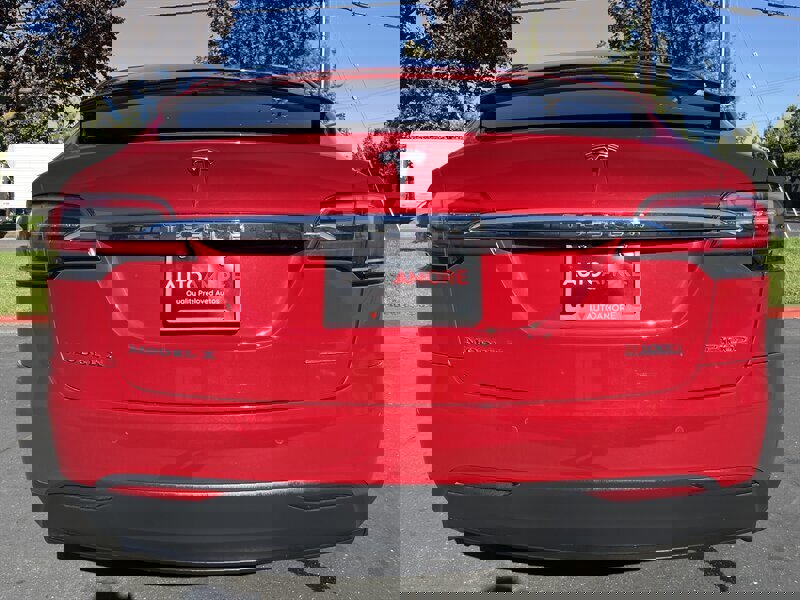 Used 2016 Tesla Model X Performance image 12