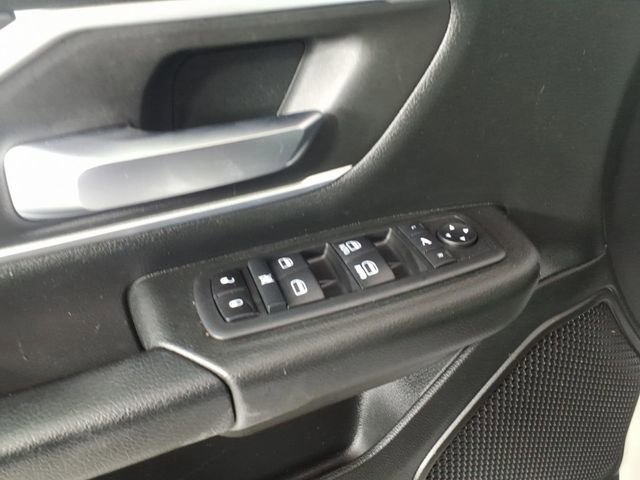 Used 2020 RAM 1500 Big Horn AWD/4WD image 14