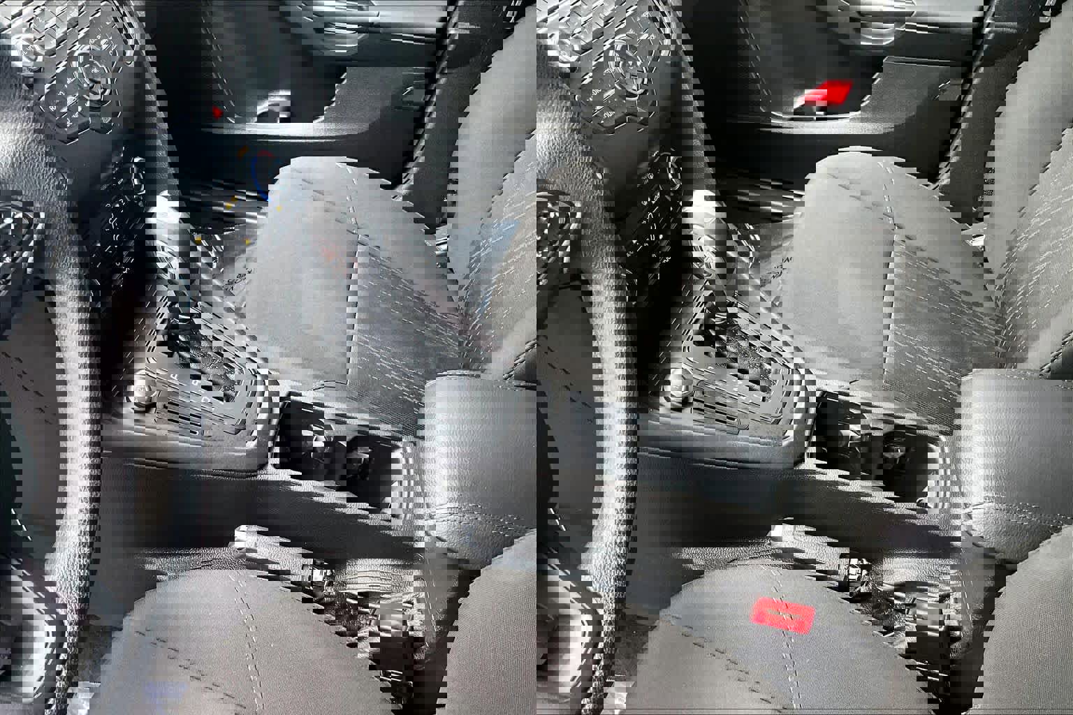 Used 2016 Ford Focus SE image 17