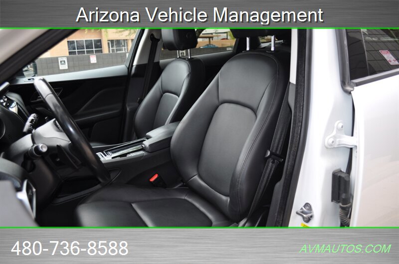 Used 2018 Jaguar F-PACE Premium AWD/4WD image 19