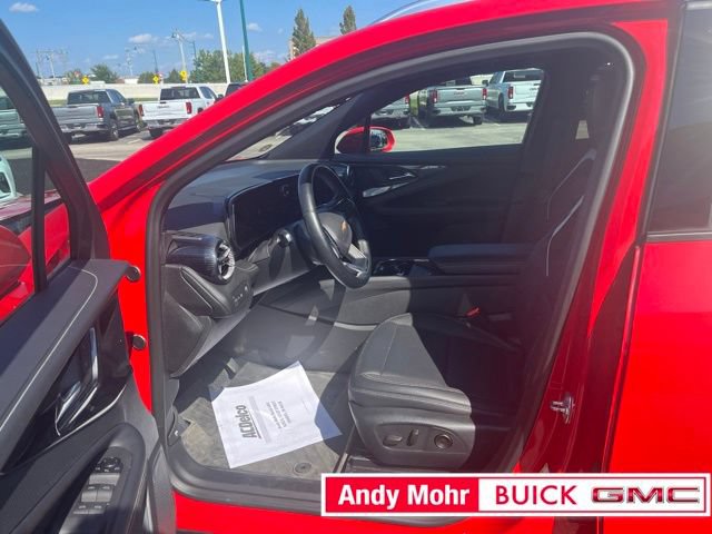 Used 2024 Chevrolet Blazer EV LT AWD/4WD image 16
