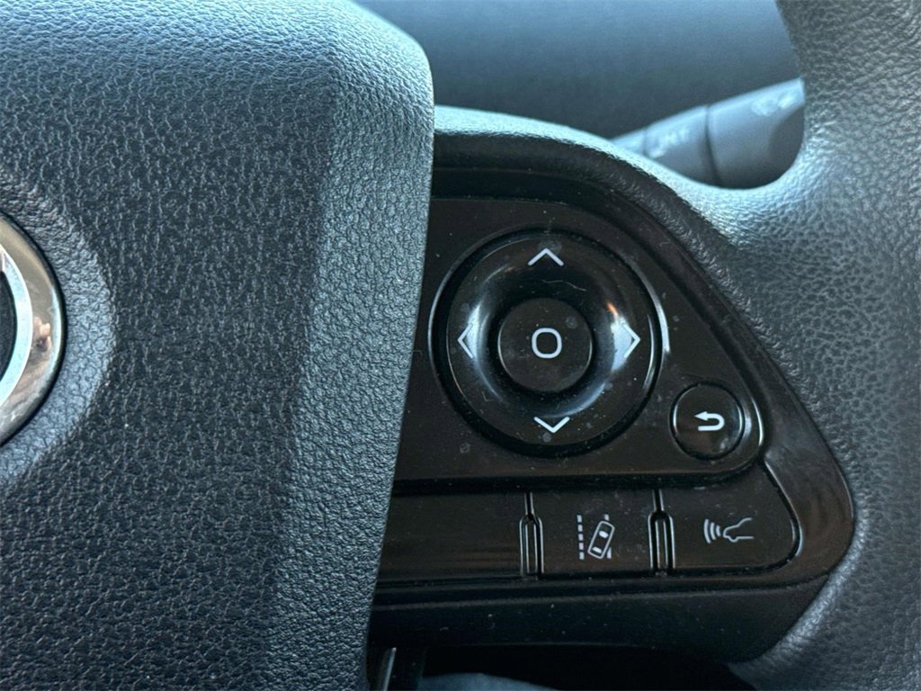 Certified 2020 Toyota Prius L Eco image 13