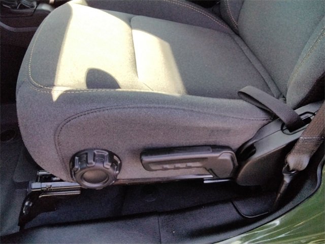 Used 2024 Jeep Wrangler Willys image 28