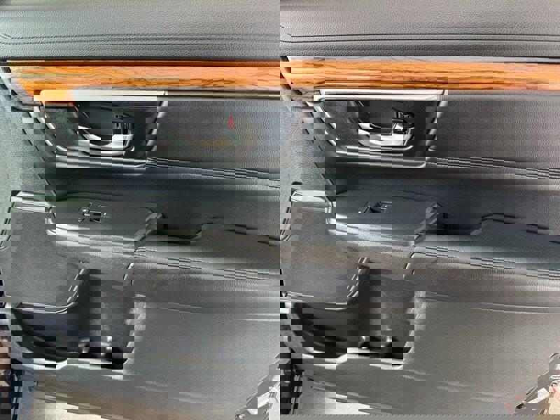 Used 2017 Honda CR-V EX-L image 32