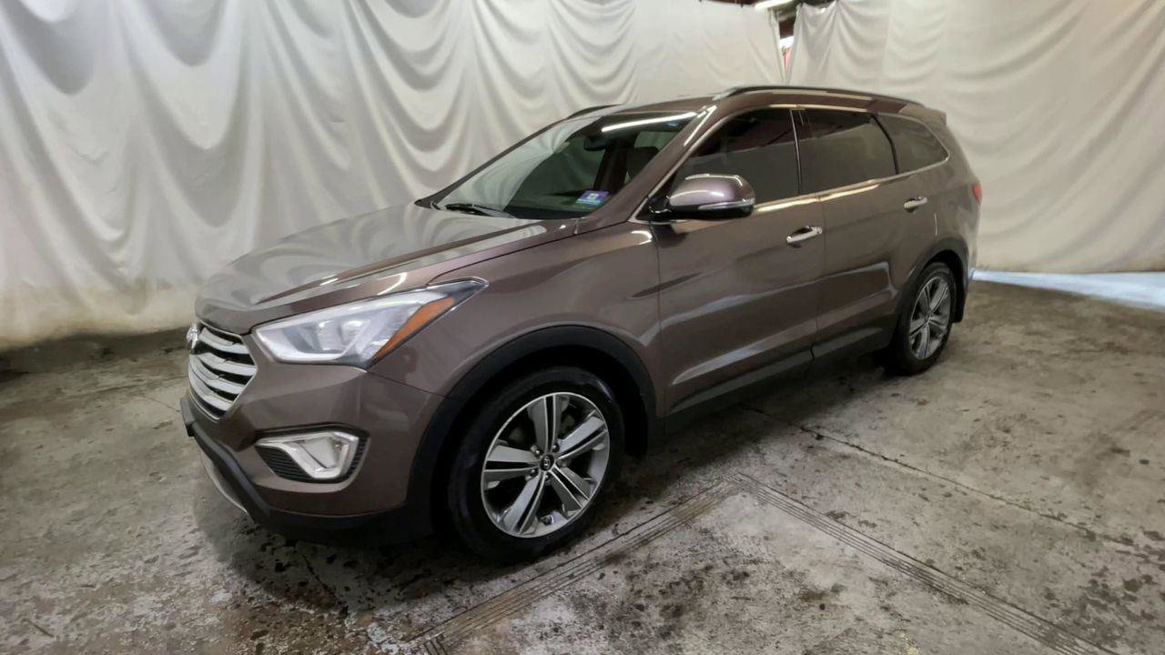 Used 2015 Hyundai Santa Fe GLS w/ Option Group 02 AWD/4WD image 4