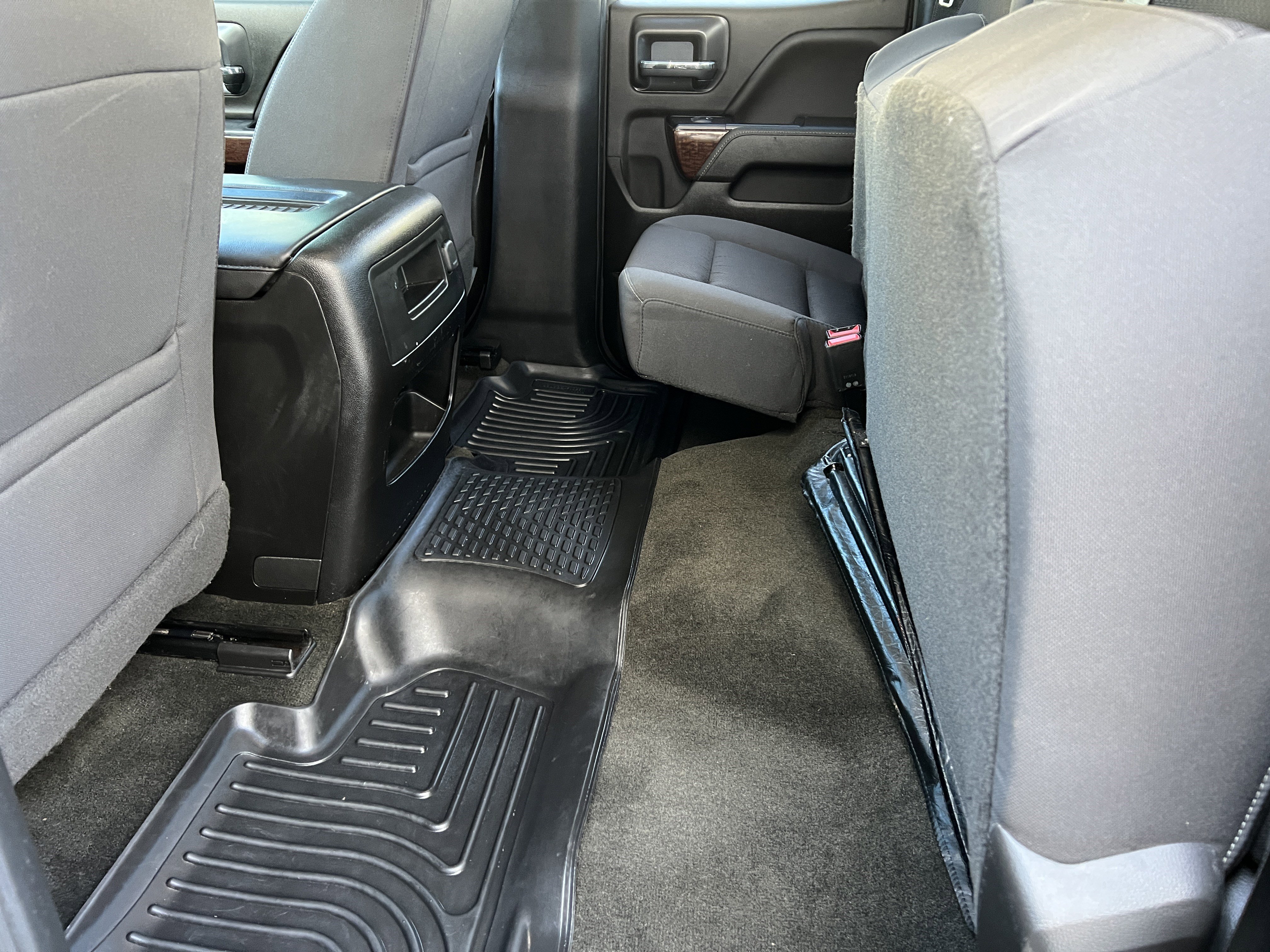 Used 2018 GMC Sierra 1500 SLE w/ Elevation Edition AWD/4WD image 17