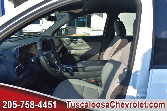 New 2027 Chevrolet Traverse LT FWD image 16
