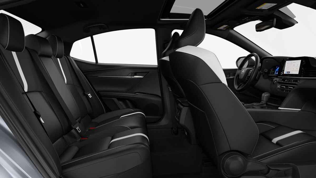 New 2026 Toyota Camry SE FWD image 21