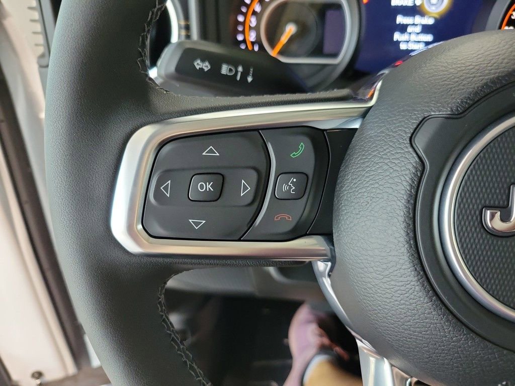 New 2025 Jeep Wrangler Sahara image 10