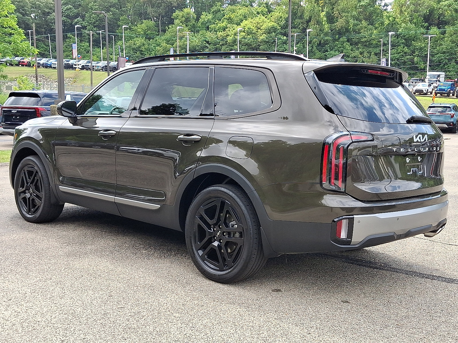 Used 2023 Kia Telluride SX Prestige X-Line AWD/4WD image 4