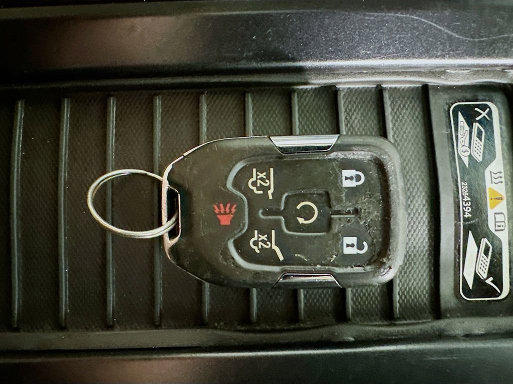 Used 2018 Chevrolet Suburban Premier image 43