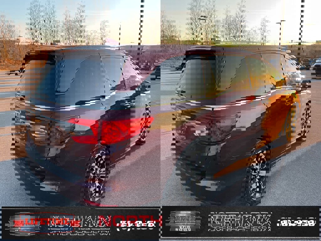 Used 2018 Honda Odyssey Elite image 3