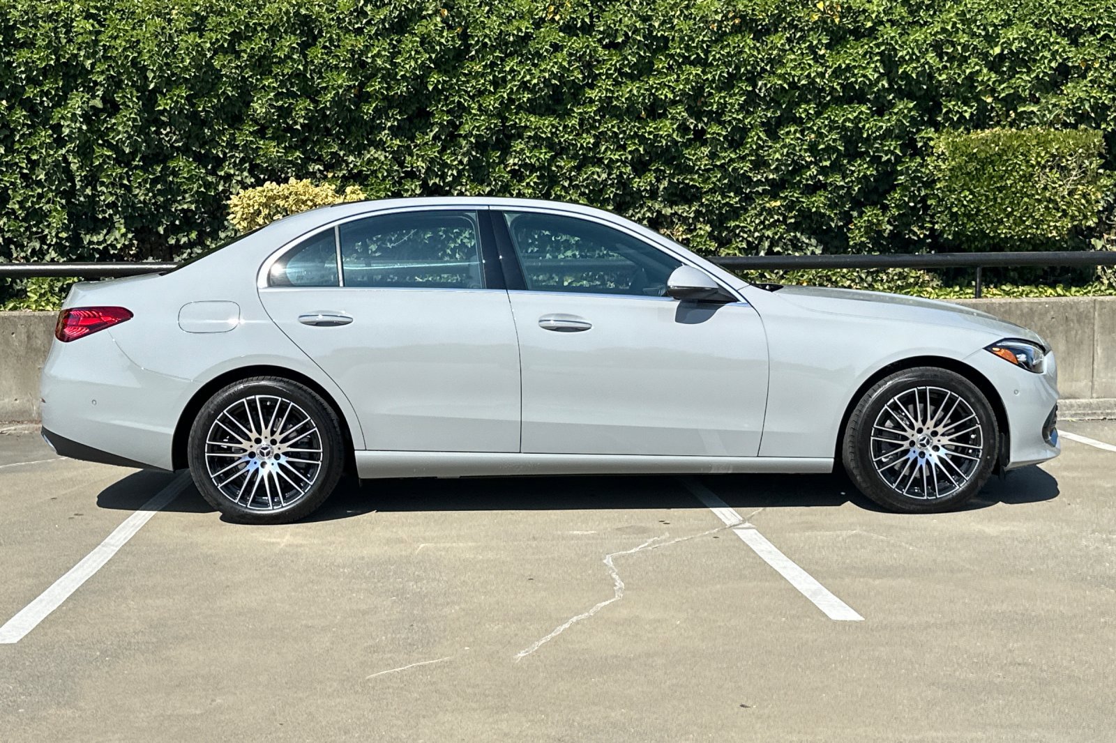 New 2025 Mercedes-Benz C 300 Sedan image 3
