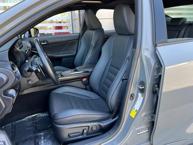 Used 2025 Lexus IS 350 F Sport w/ Navigation Package RWD image 36