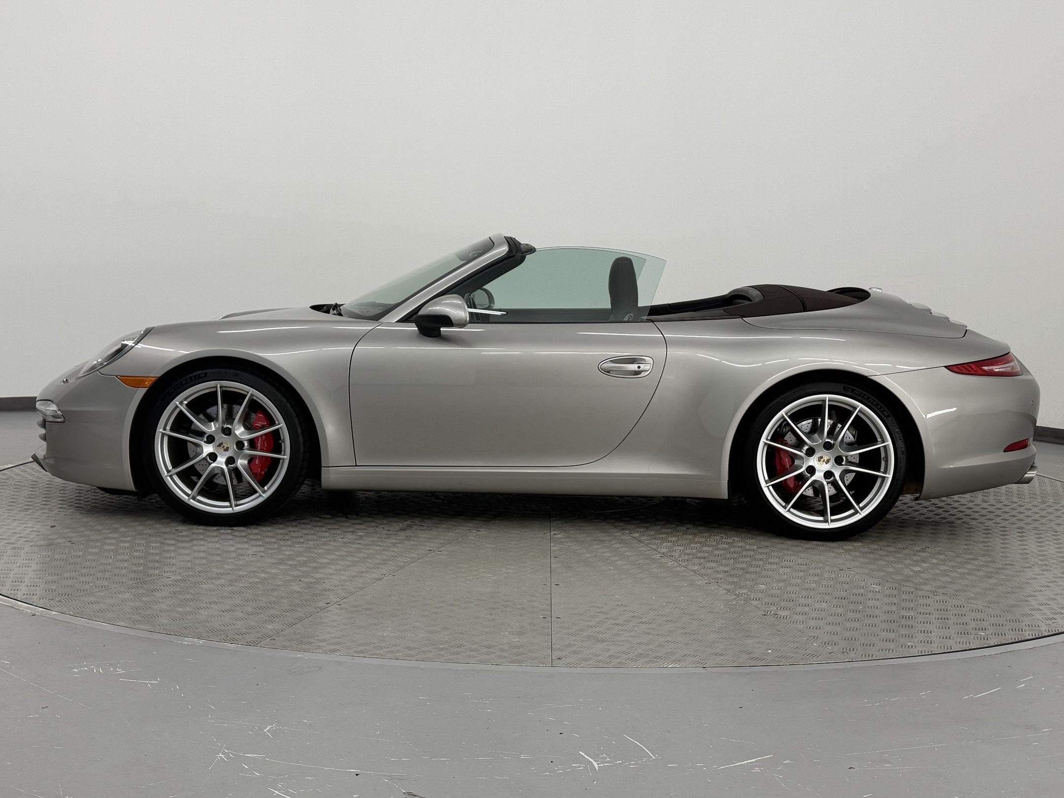 Used 2013 Porsche 911 Carrera S RWD image 2