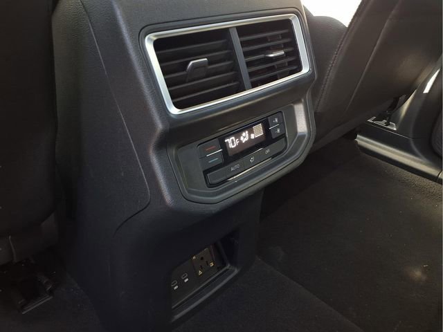 Used 2024 Volkswagen Atlas SE image 22
