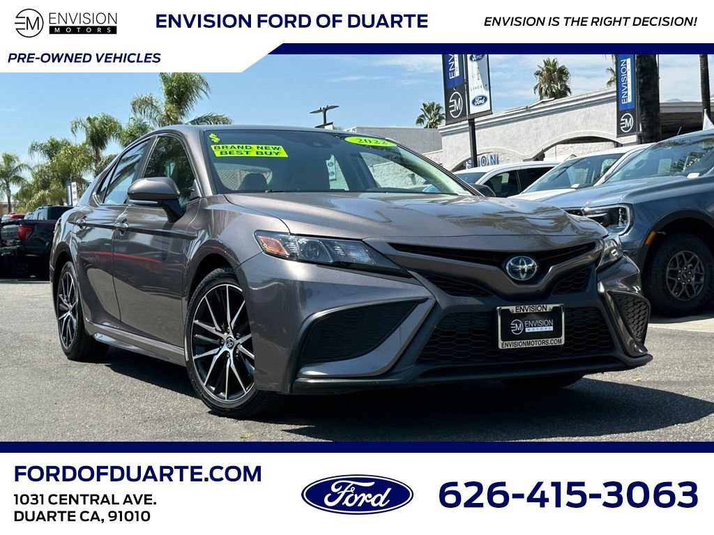 Used 2022 Toyota Camry SE