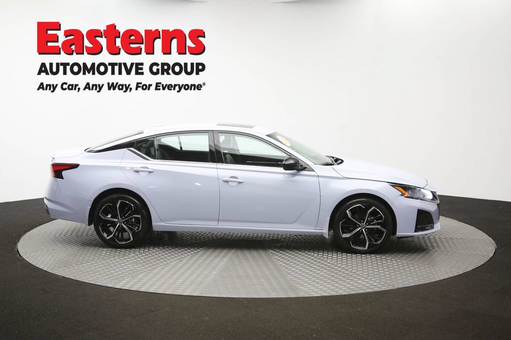 Used 2023 Nissan Altima 2.5 SR w/ SR Premium Package AWD/4WD image 46