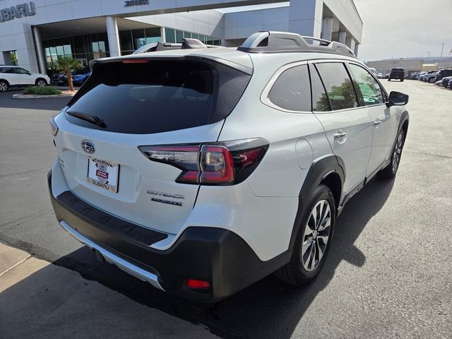 Used 2023 Subaru Outback Touring XT AWD/4WD image 4