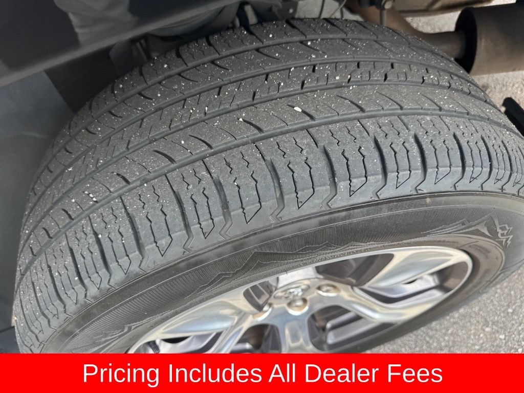 Used 2019 RAM 1500 Laramie RWD image 14