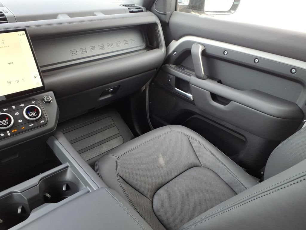 New 2026 Land Rover Defender 110 S AWD/4WD image 22