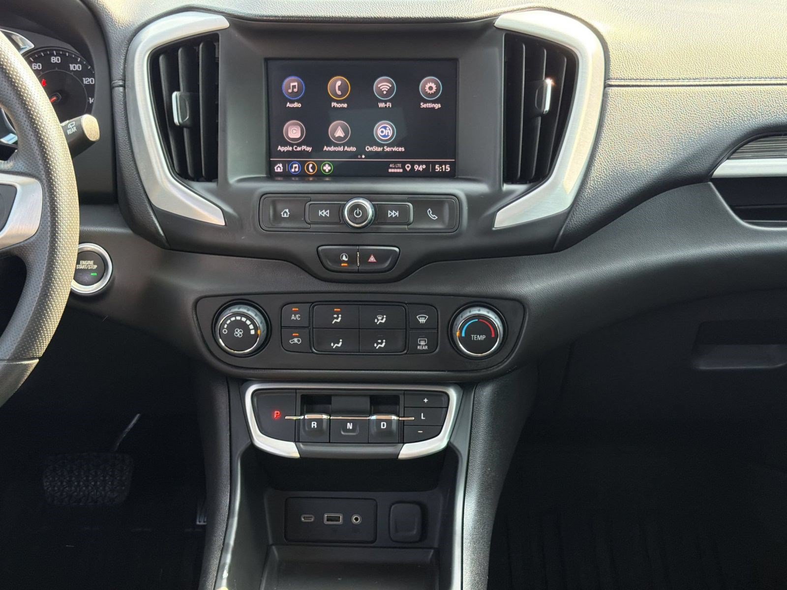 Used 2022 GMC Terrain SLE FWD image 18