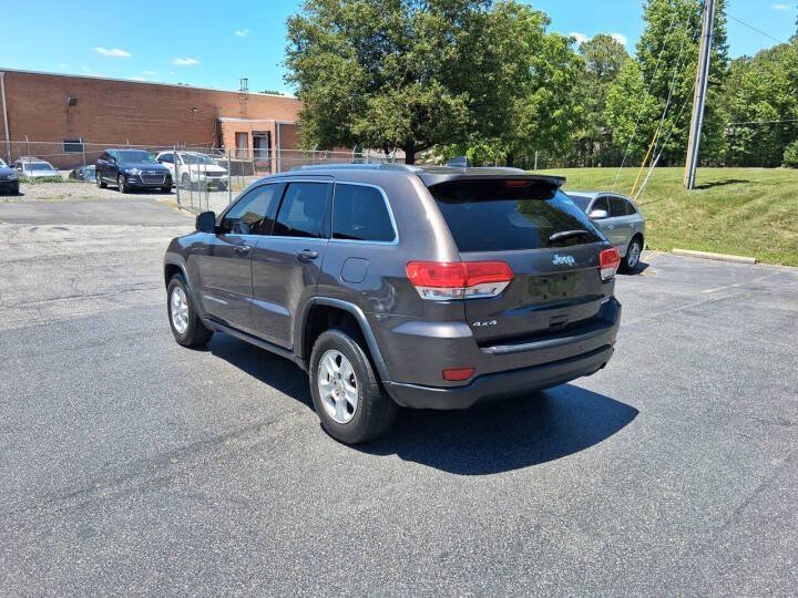Used 2015 Jeep Grand Cherokee Laredo w/ Quick Order Package 23E AWD/4WD image 7