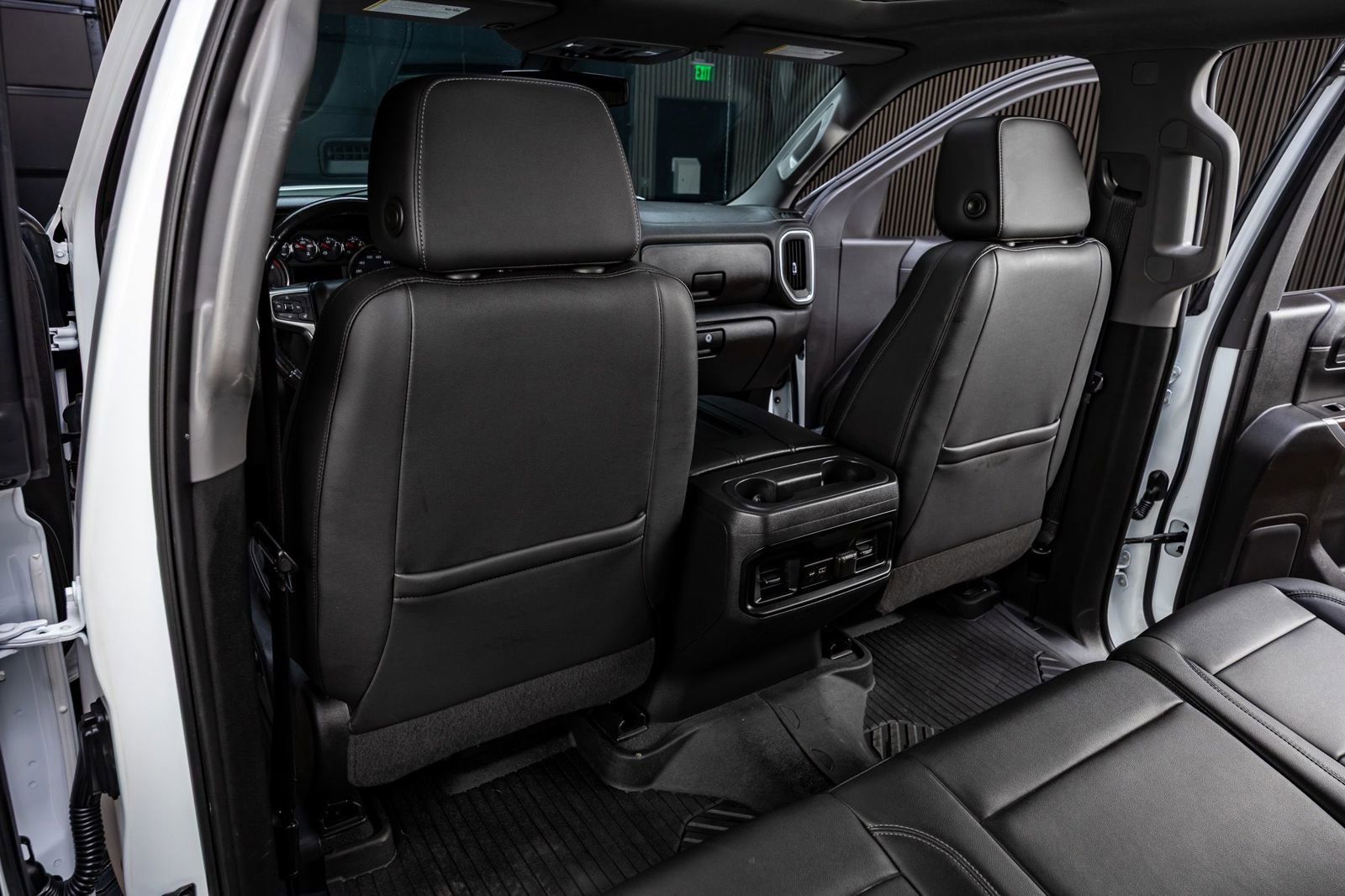 Used 2020 Chevrolet Silverado 1500 LT Trail Boss image 34