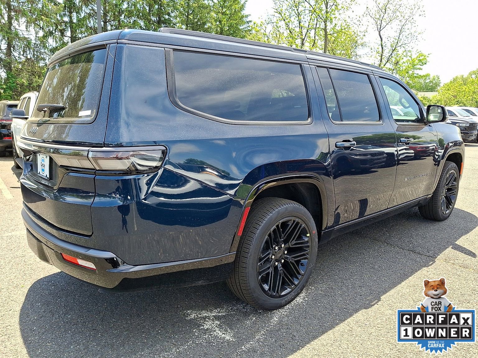 New 2026 Jeep Grand Wagoneer L Limited AWD/4WD image 3