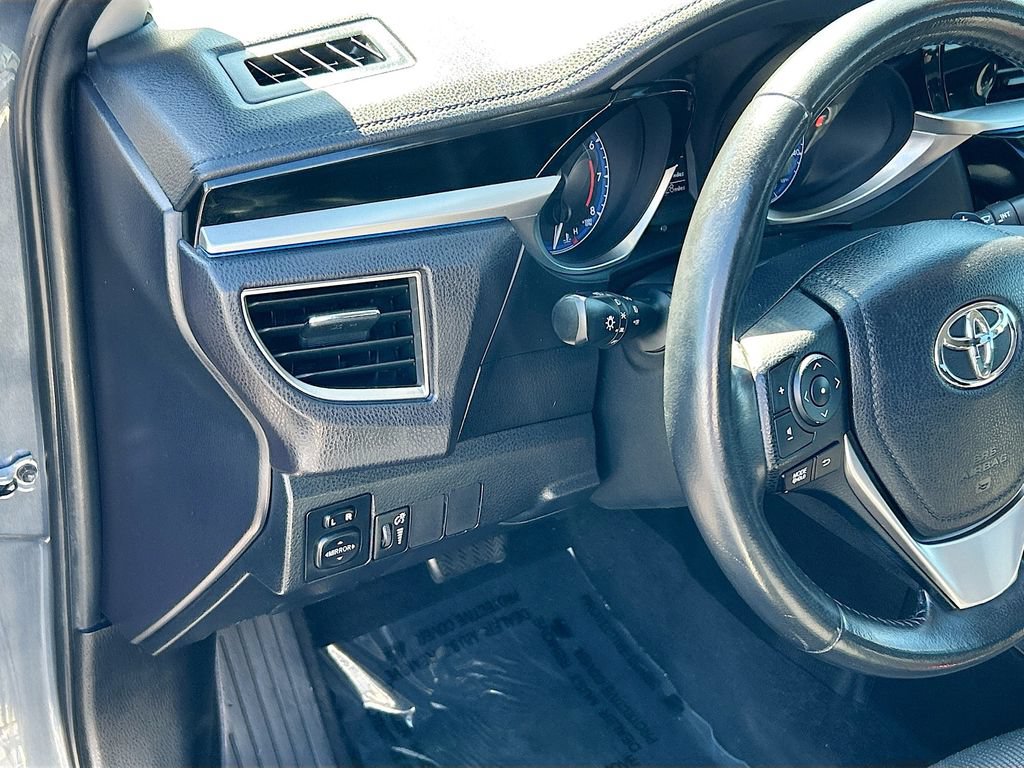 Used 2014 Toyota Corolla S w/ Driver Convenience Package FWD image 10