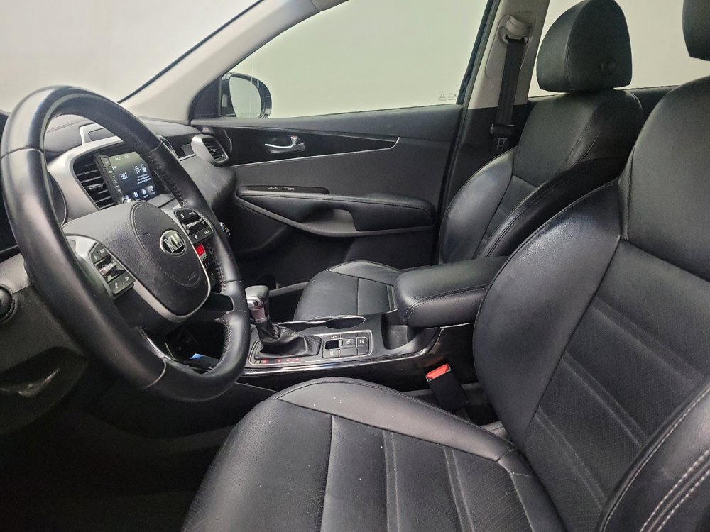 Used 2019 Kia Sorento EX image 17