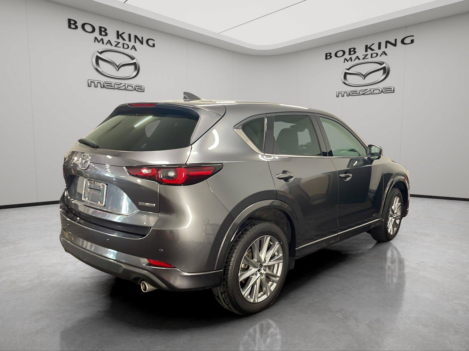Used 2025 MAZDA CX-5 AWD 2.5 S w/ Premium Plus Pkg image 5