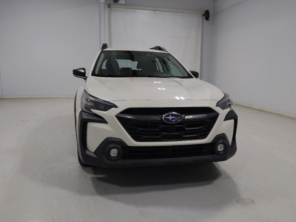 Used 2023 Subaru Outback AWD/4WD image 14