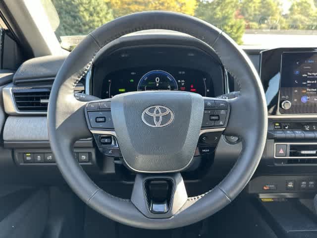 Used 2026 Toyota Camry LE w/ Convenience Package FWD image 7
