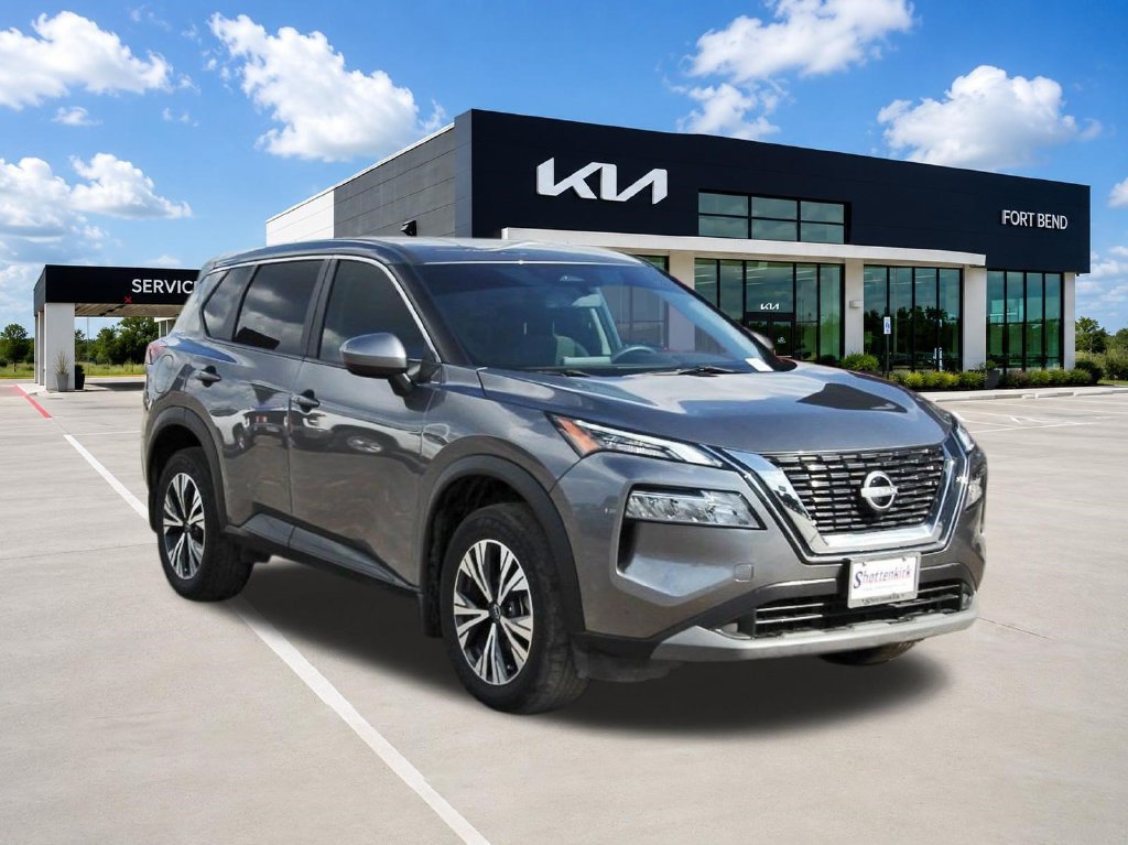 Used 2023 Nissan Rogue SV FWD image 3