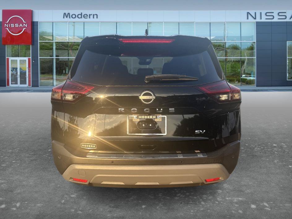 Certified 2023 Nissan Rogue SV w/ SV Premium B Package FWD image 6