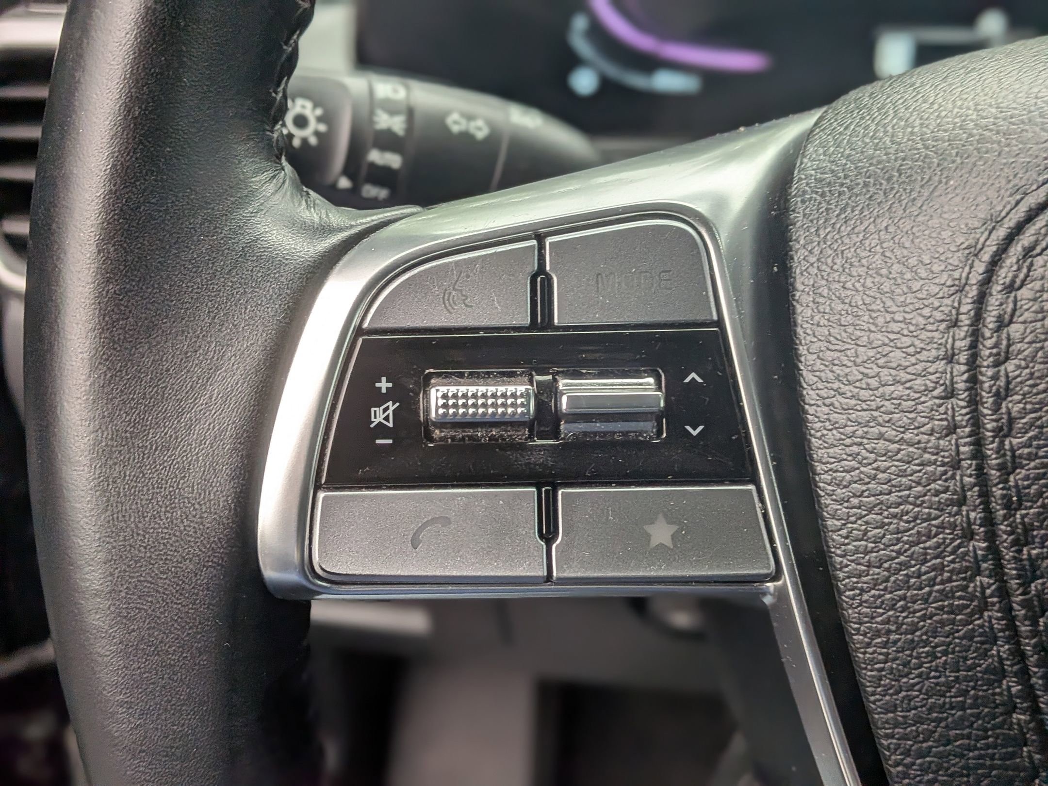Used 2025 Kia Telluride S AWD/4WD image 21