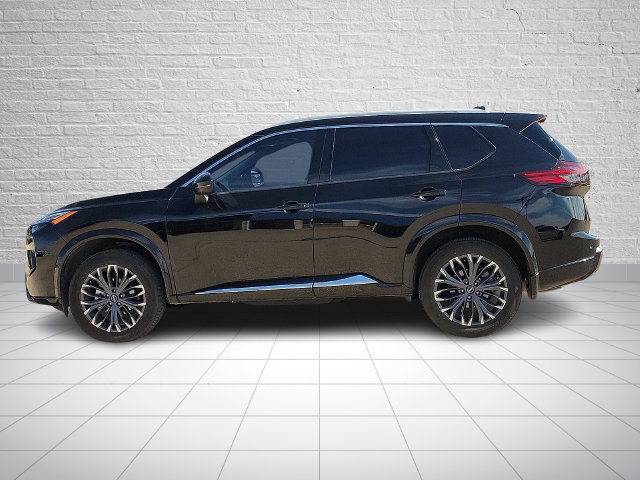 Used 2026 Nissan Rogue Platinum AWD/4WD image 2
