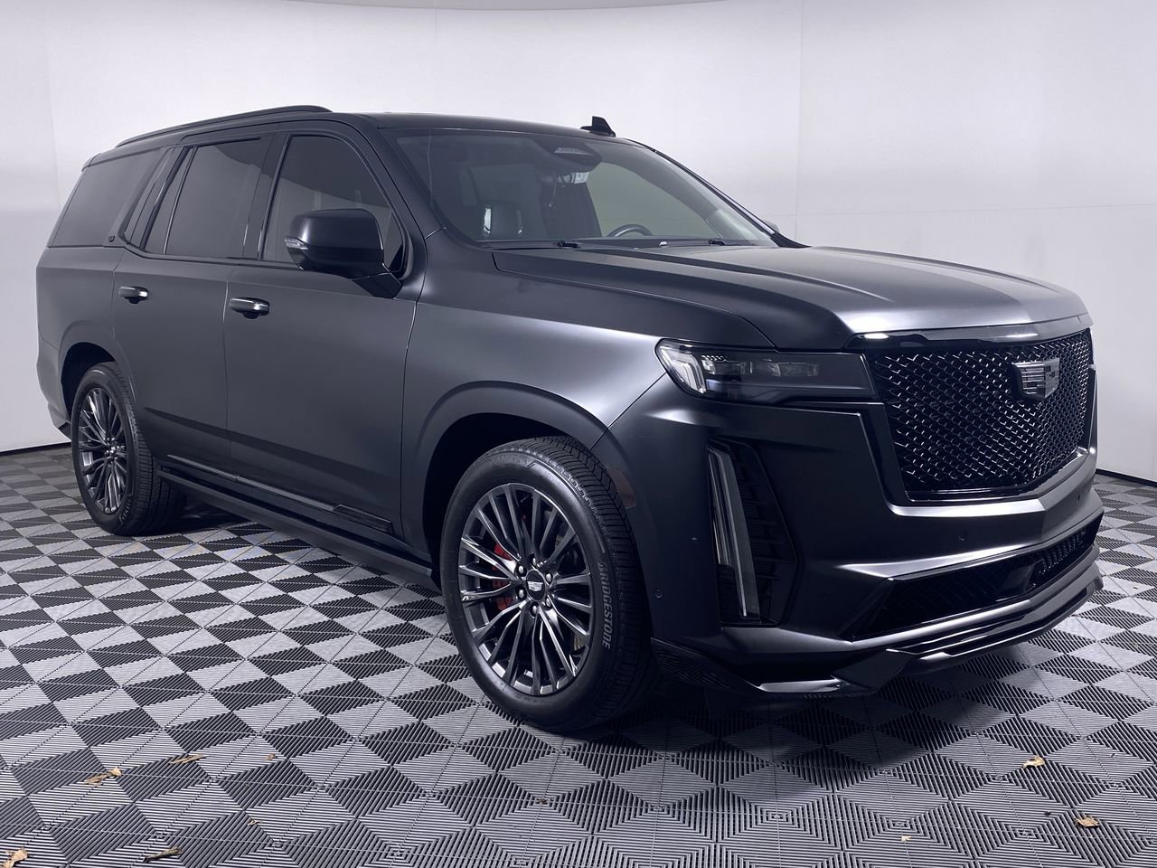 Certified 2023 Cadillac Escalade V AWD/4WD image 23