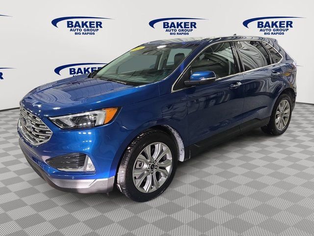 Used 2024 Ford Edge Titanium image 9