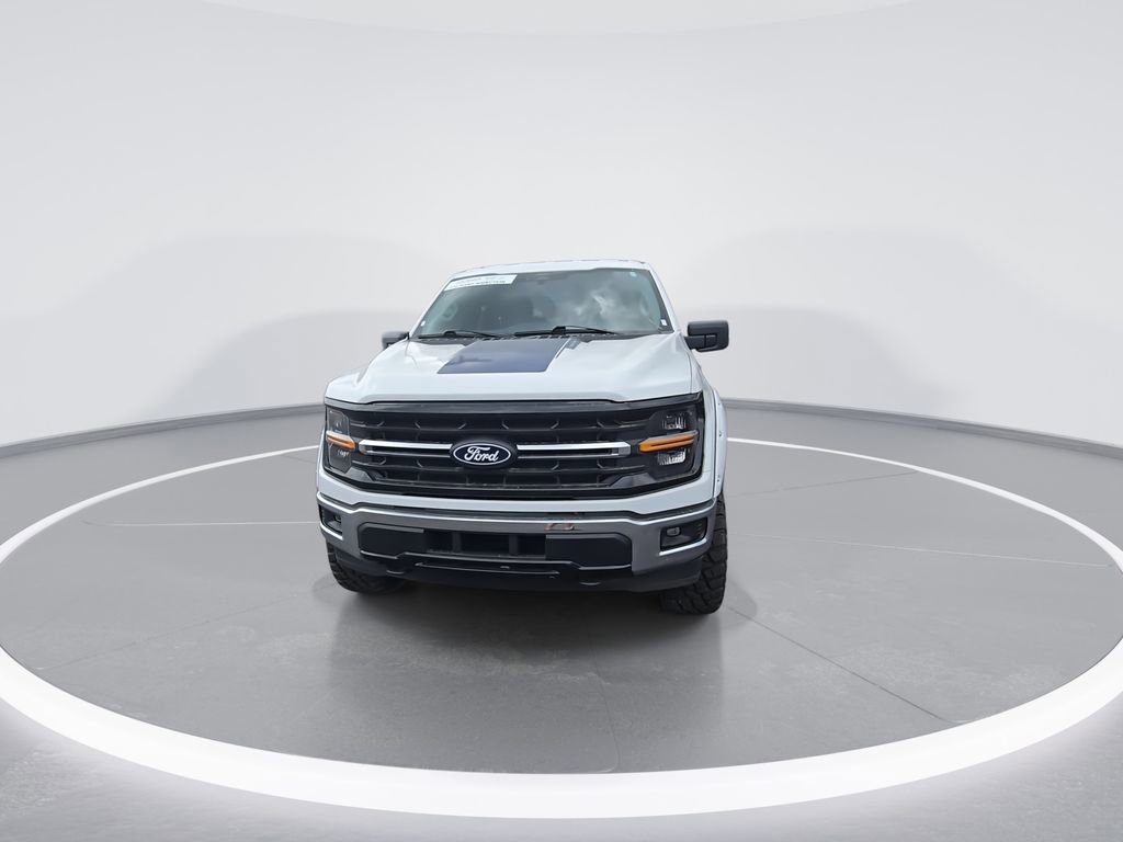 Used 2025 Ford F150 XLT w/ Equipment Group 301A Standard AWD/4WD image 3