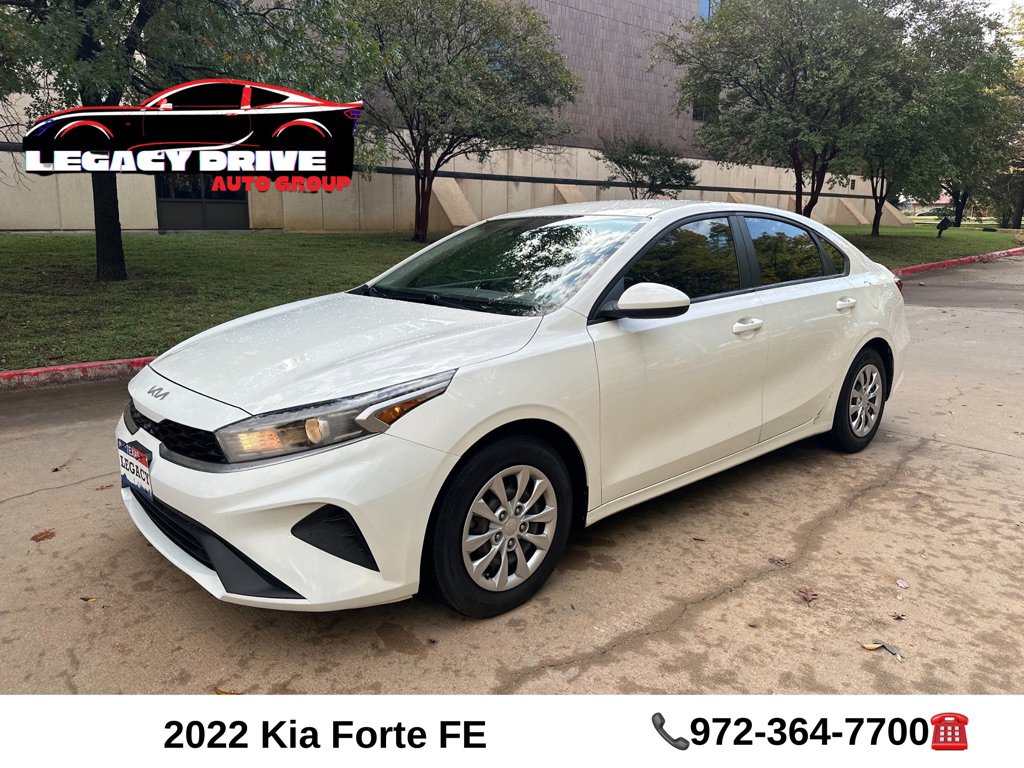 Used 2022 Kia Forte Sedan image 3